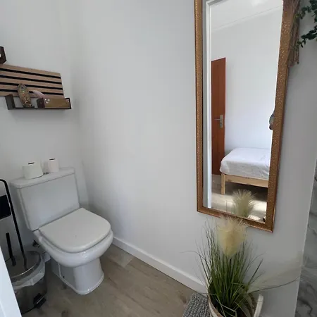 Grace House Single Privado Privatunterkunft *